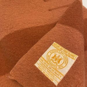 Hudson’s Bay point blanket | 100% wool | Vintage wool blanket